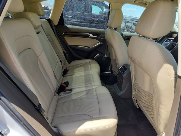 2017 AUDI Q5 quattro Premium