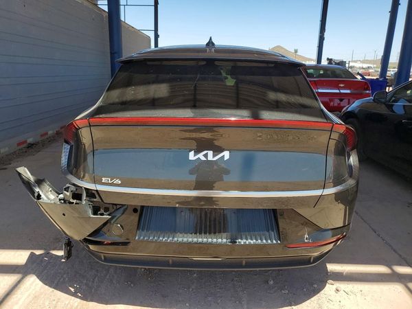 2023 KIA EV6
