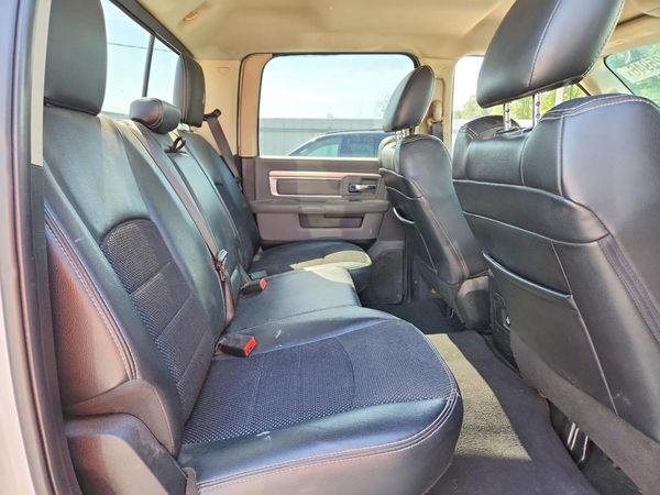 2018 RAM 1500 SLT