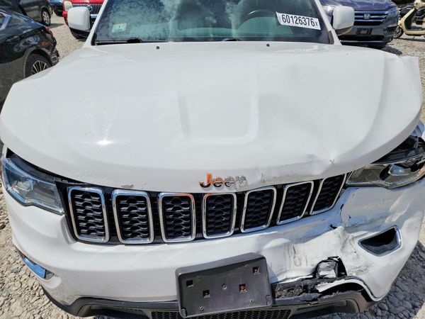 2017 JEEP GRAND CHEROKEE LAREDO 4X4