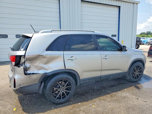 2014 KIA SORENTO