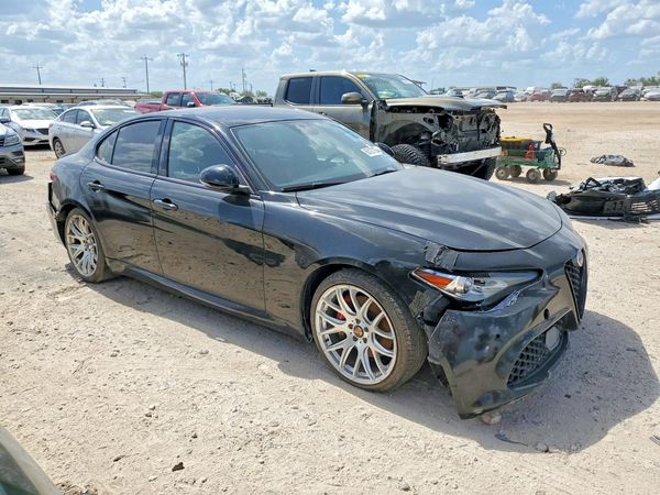 2019 ALFA ROMEO GIULIA TI RWD