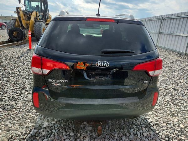 2015 KIA SORENTO GL