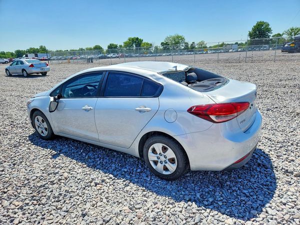 2017 KIA FORTE LX Base