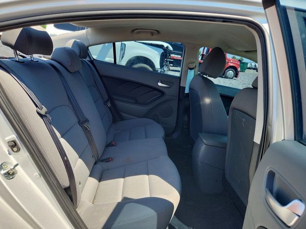 2017 KIA FORTE LX Base