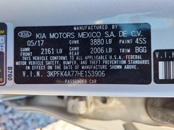 2017 KIA FORTE LX Base
