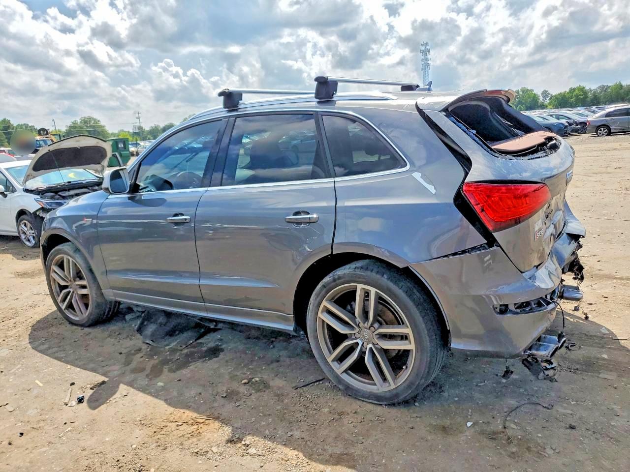 2015 AUDI SQ5 Premium Plus