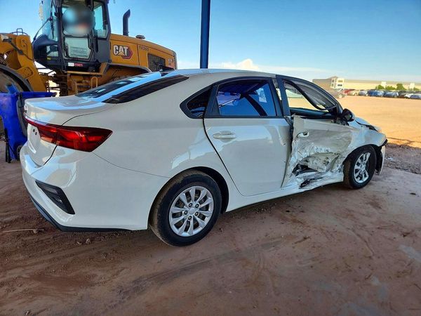 2021 KIA FORTE FE, LXS