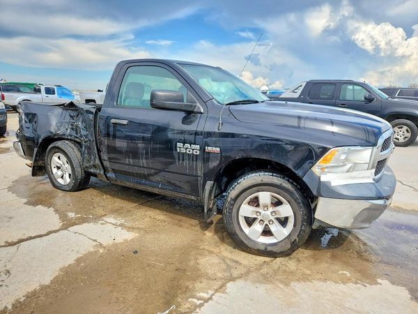 2015 RAM 1500 ST