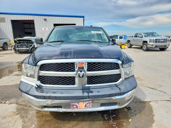2015 RAM 1500 ST