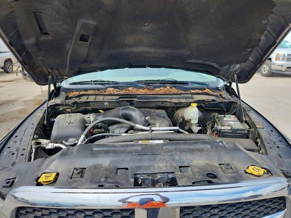 2015 RAM 1500 ST
