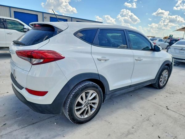 2017 HYUNDAI TUCSON