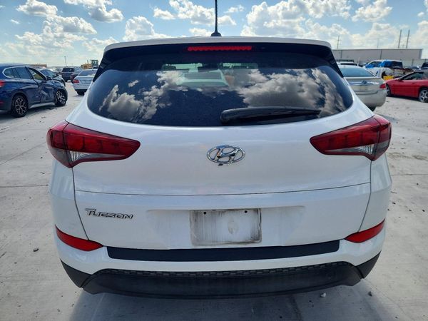 2017 HYUNDAI TUCSON