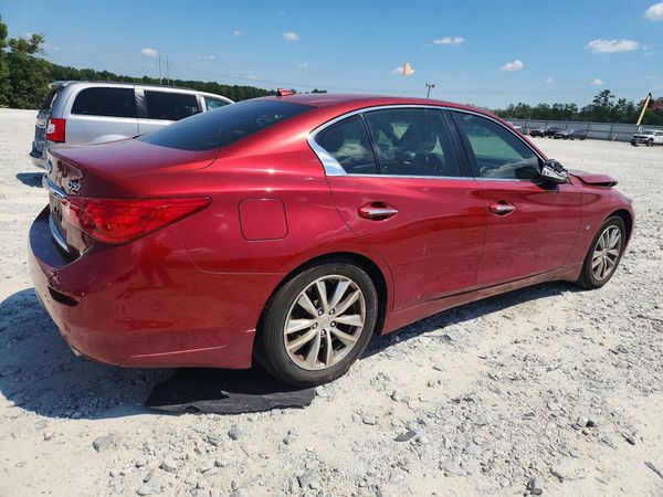 2015 INFINITI Q50
