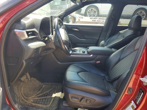 2021 TOYOTA HIGHLANDER XSE Nav & JBL — DENT
