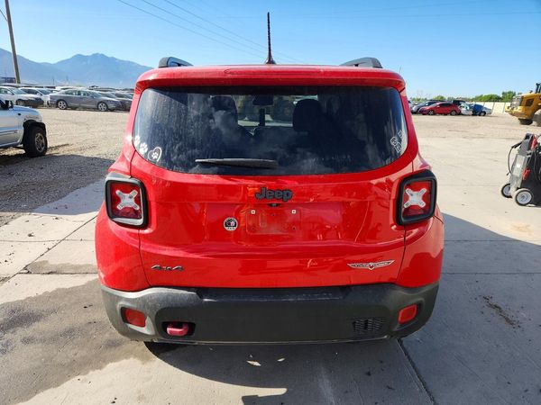 2016 JEEP RENEGADE TRAILHAWK 4X4