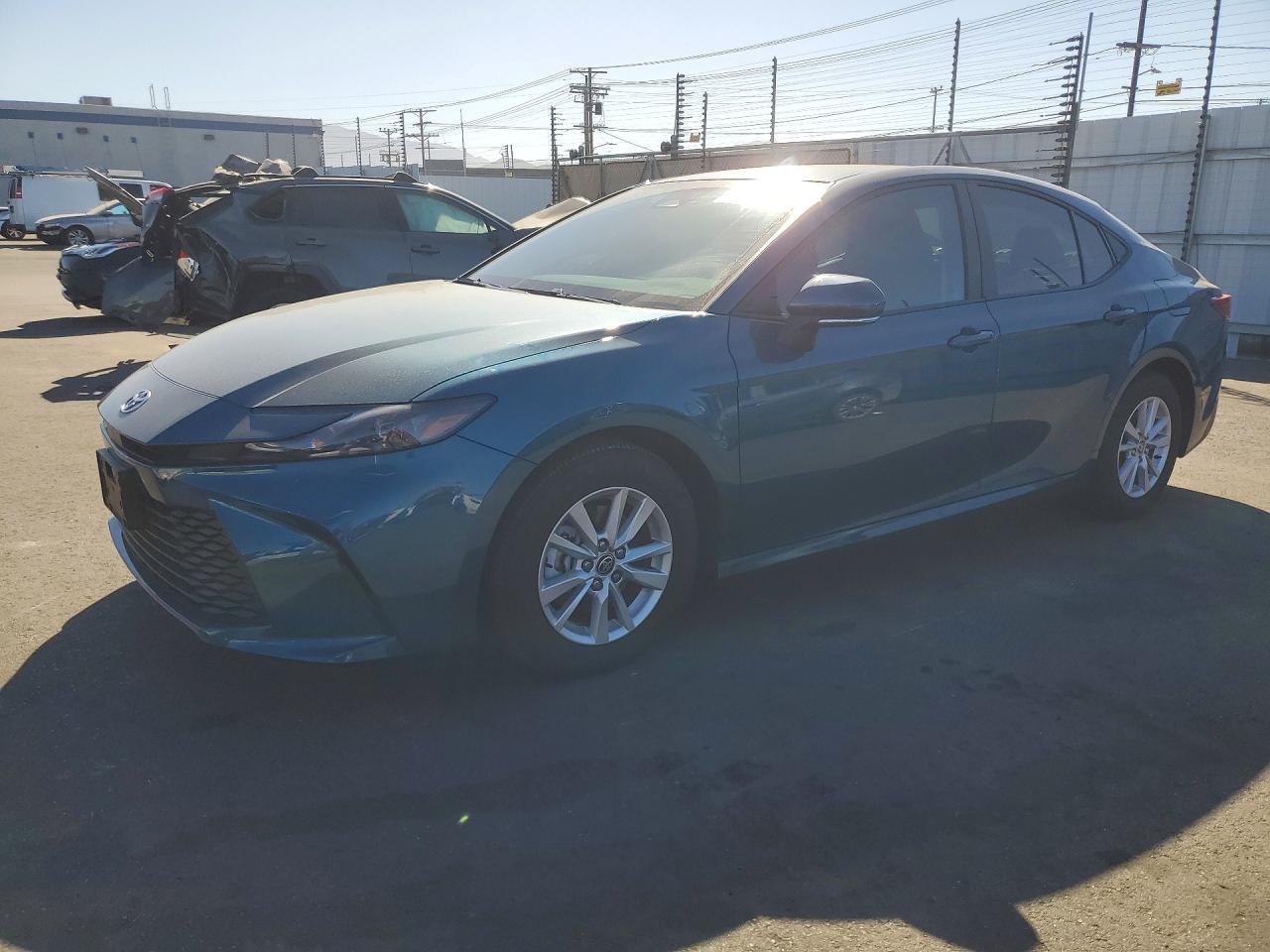 2025 TOYOTA CAMRY