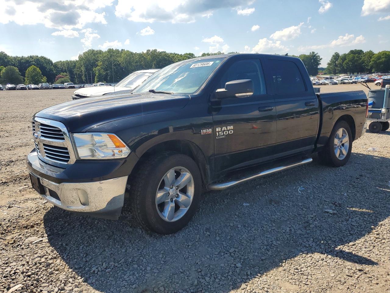 2019 RAM 1500 CLASSIC SLT