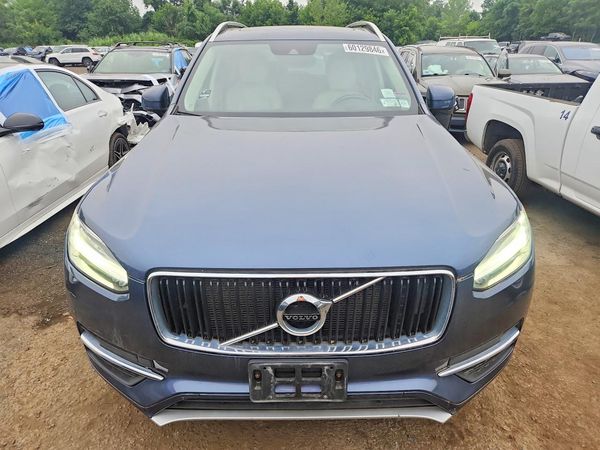 2019 VOLVO XC90