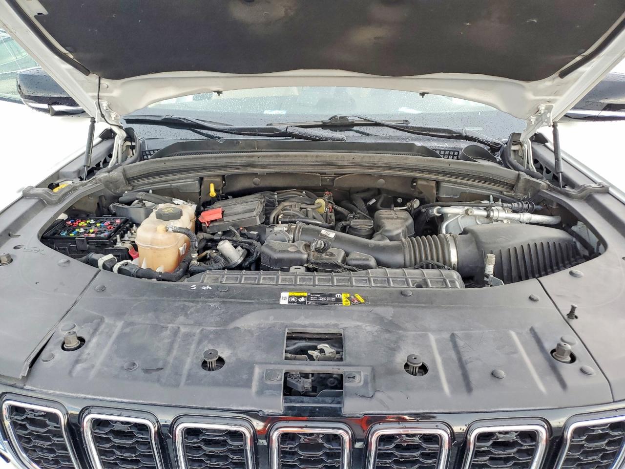 2022 JEEP GRAND CHEROKEE L LIMITED 4X2