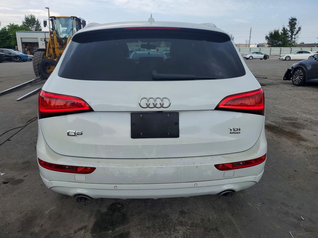 2014 AUDI Q5