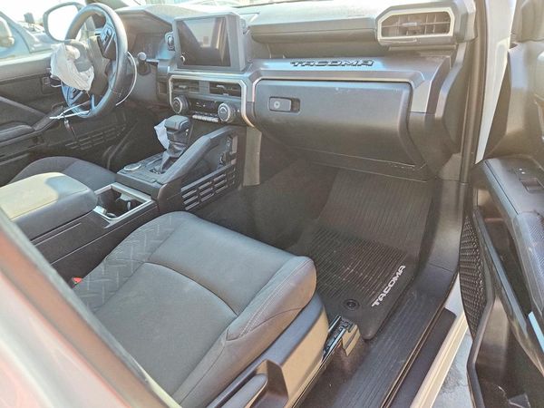 2025 TOYOTA TACOMA