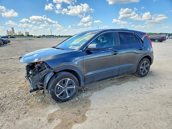 2026 KIA NIRO LX