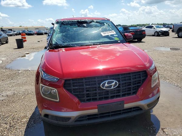 2026 HYUNDAI VENUE