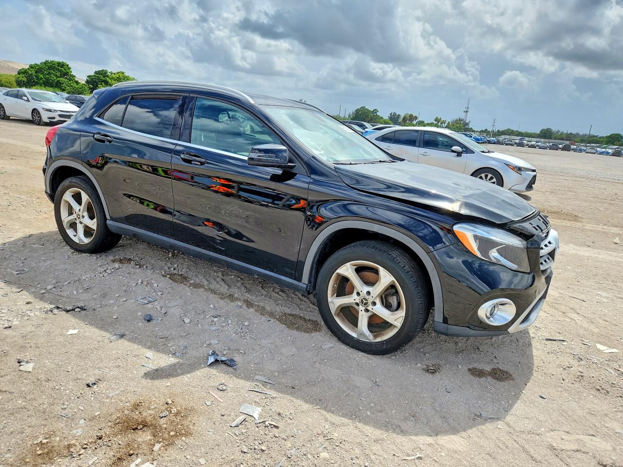 2018 MERCEDES-BENZ GLA GLA250