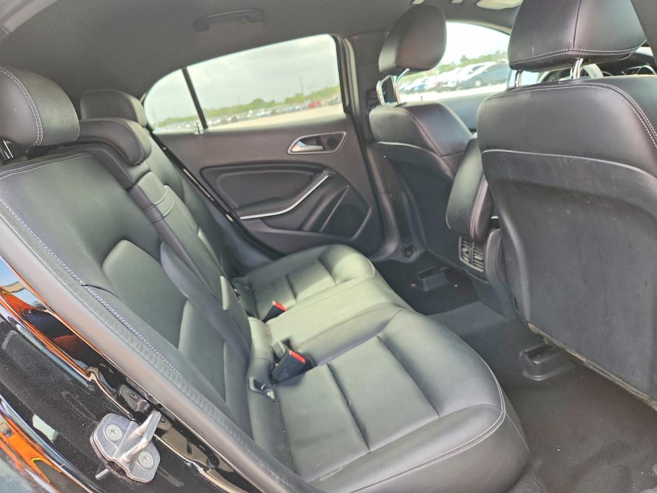 2018 MERCEDES-BENZ GLA GLA250