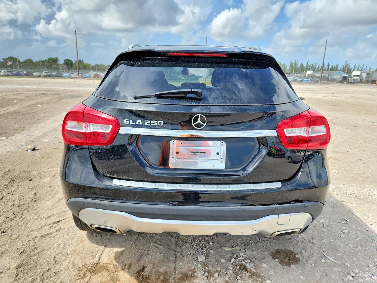 2018 MERCEDES-BENZ GLA GLA250