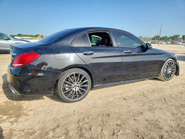 2018 MERCEDES-BENZ C C300