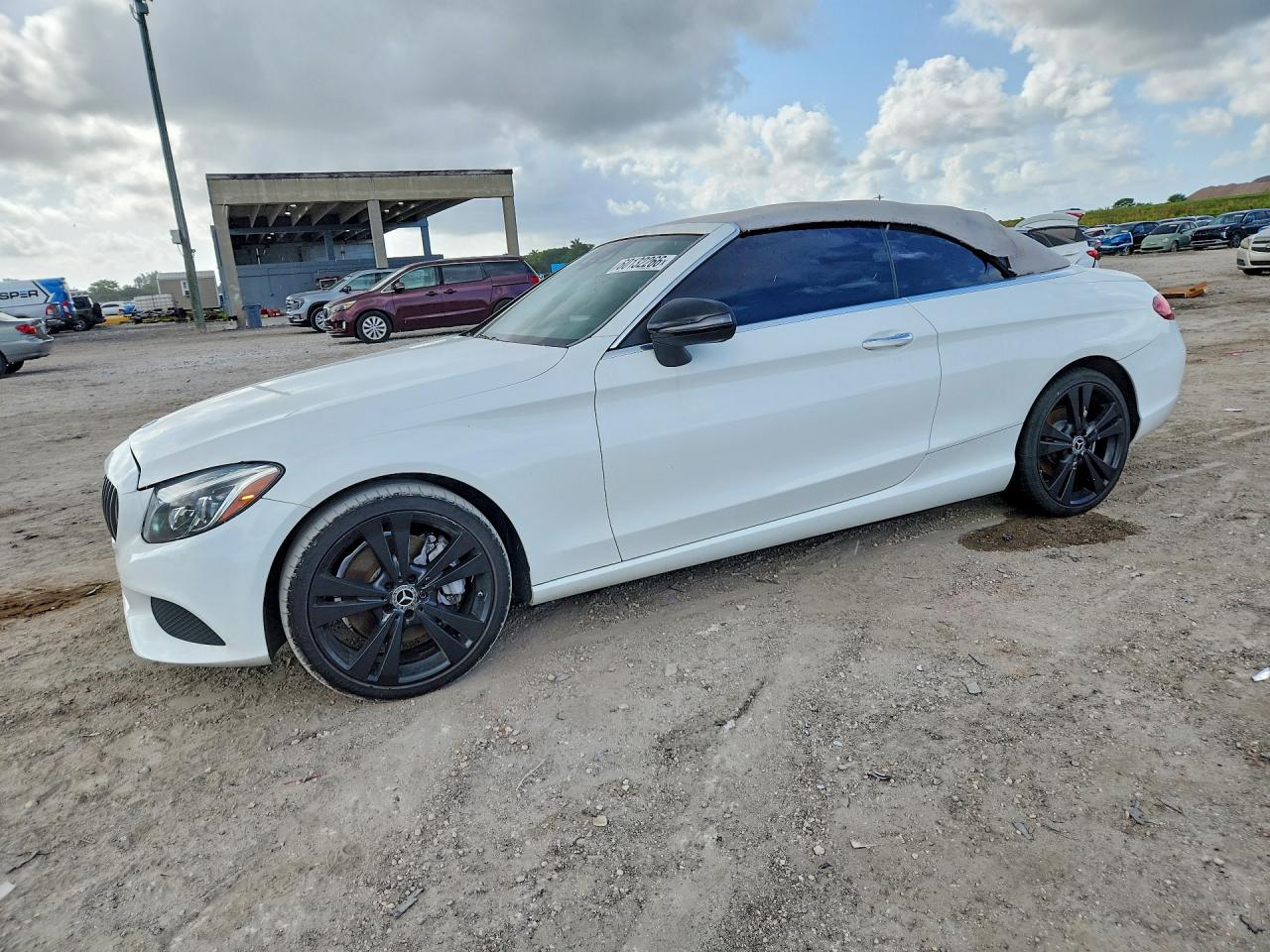 2017 MERCEDES-BENZ C C300