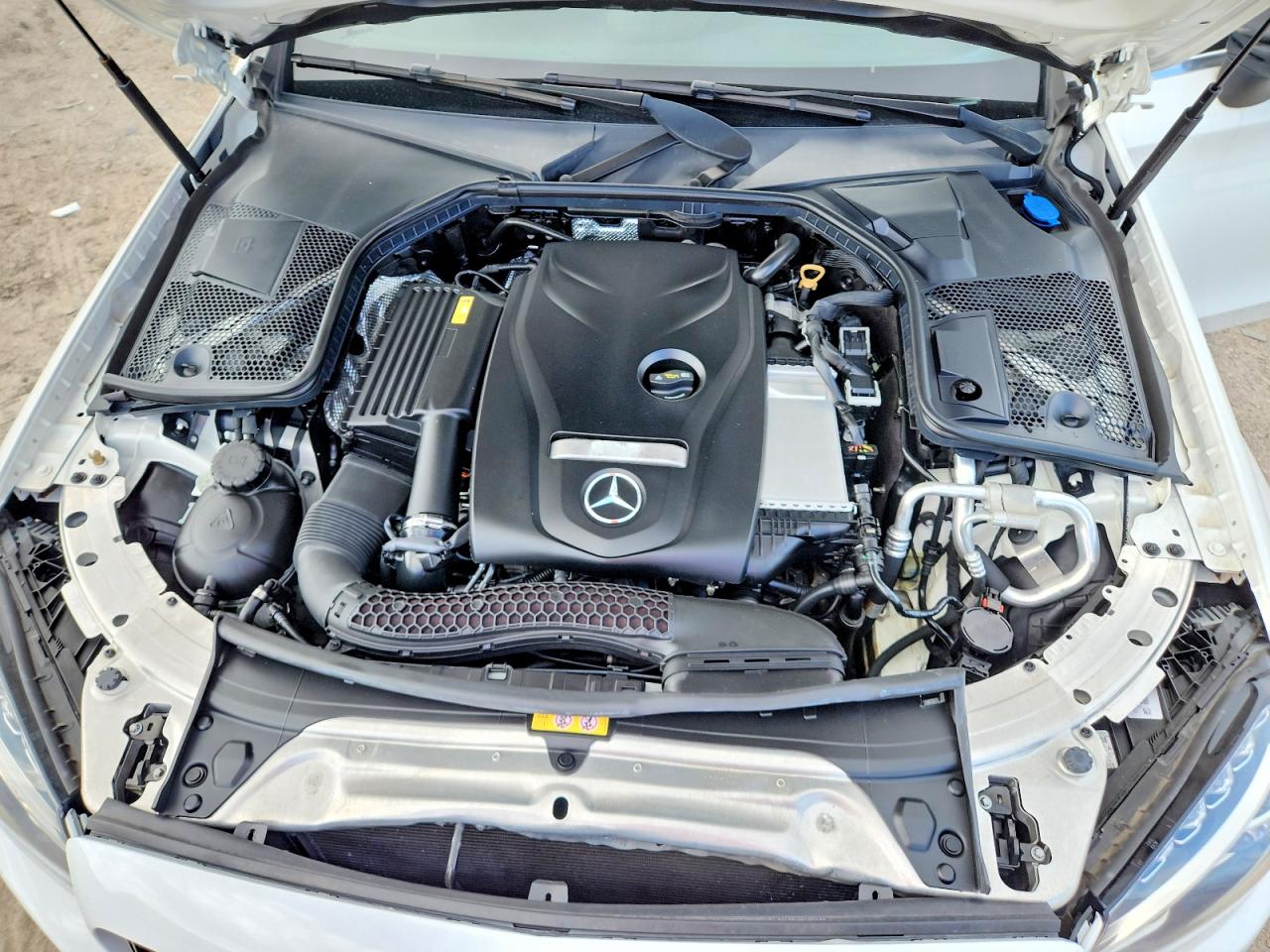 2017 MERCEDES-BENZ C C300