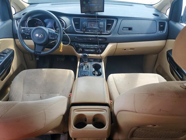 2016 KIA SEDONA LX - Middle-low