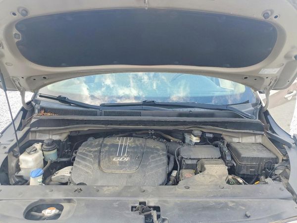 2016 KIA SEDONA LX - Middle-low