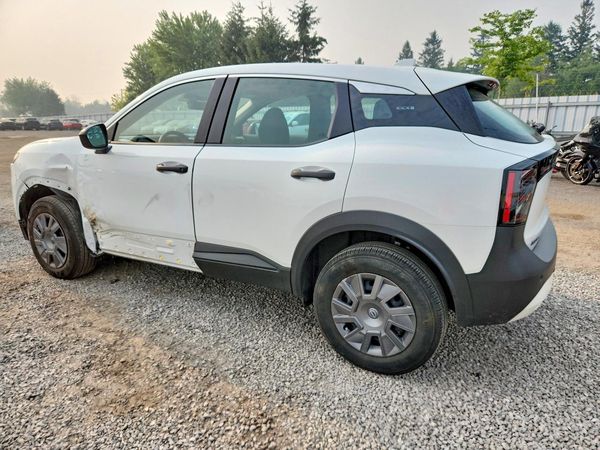 2025 NISSAN KICKS S