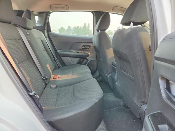 2025 NISSAN KICKS S