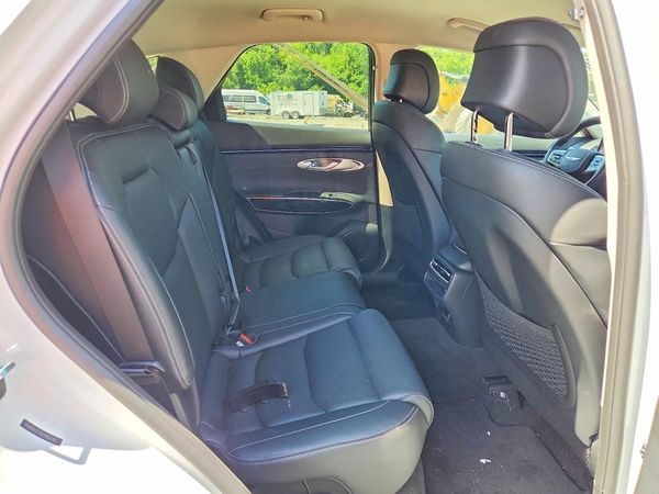 2026 GENESIS GV70 2.5T, 2.5T Select