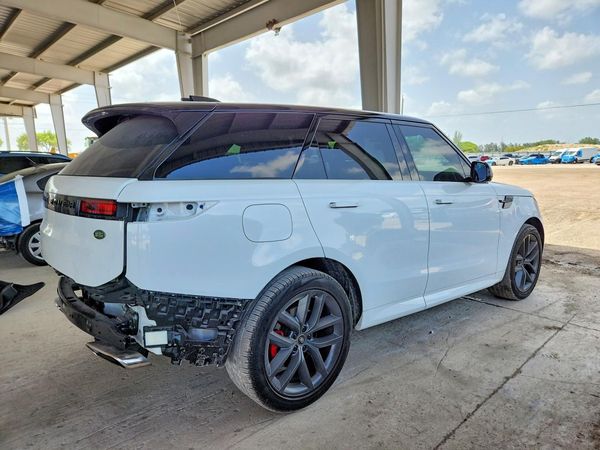 2024 LAND ROVER RANGE ROVER SPORT P400 Dynamic SE
