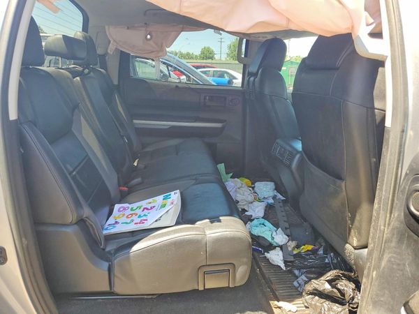 2018 TOYOTA TUNDRA