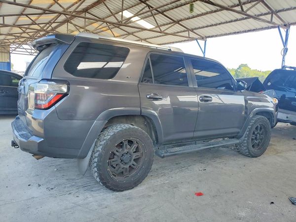 2017 TOYOTA 4RUNNER