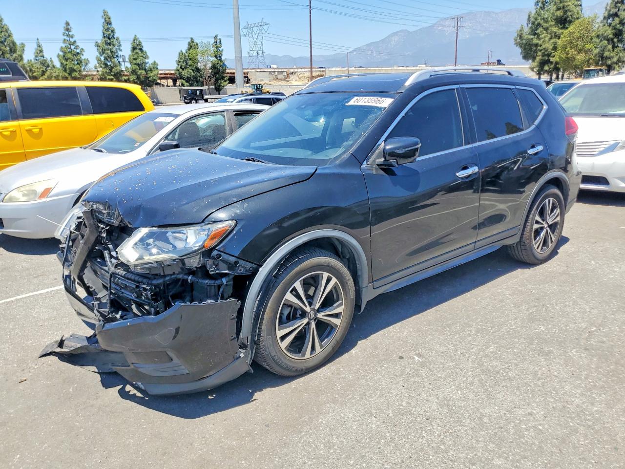 2019 NISSAN ROGUE