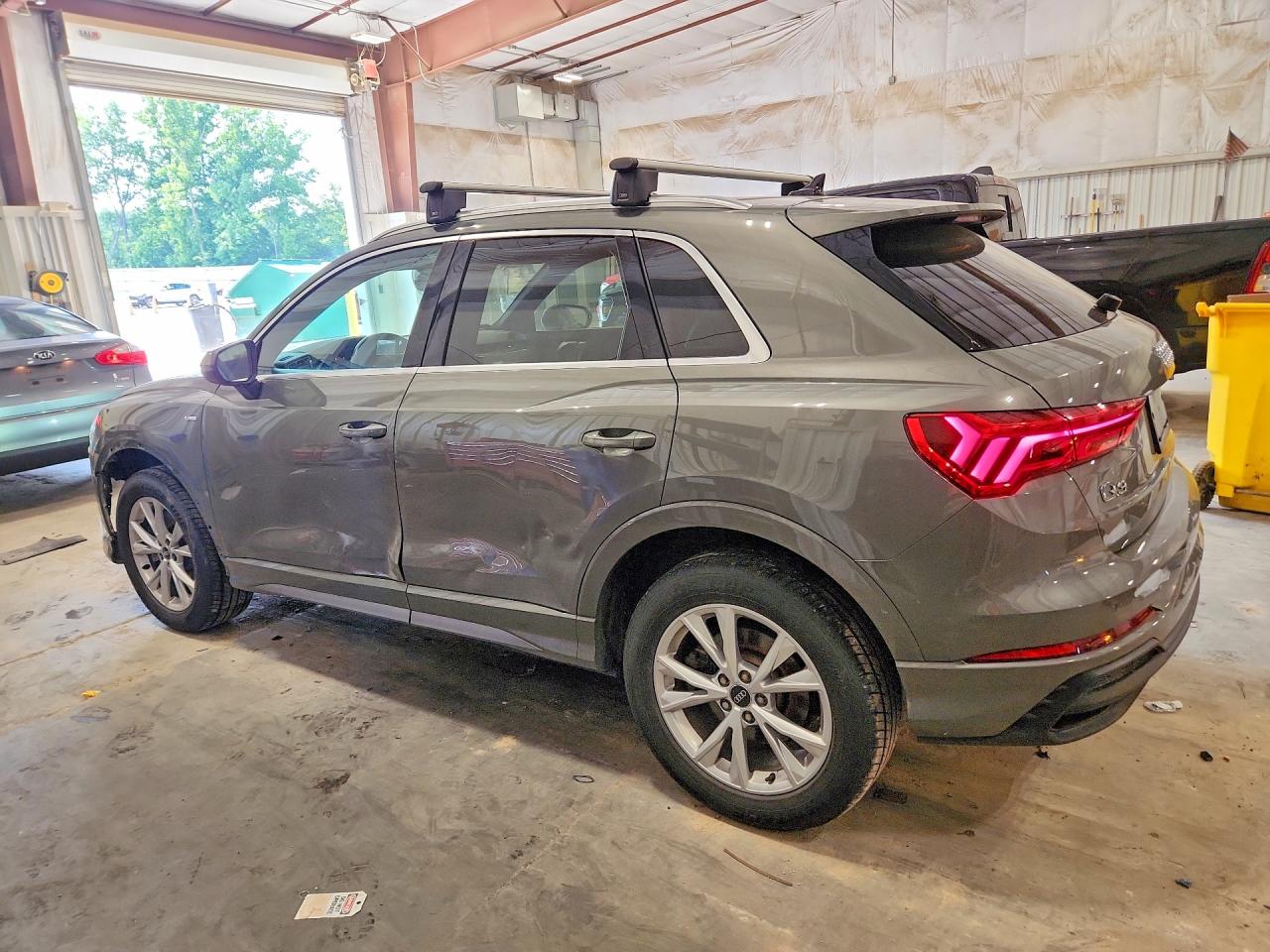 2023 AUDI Q3