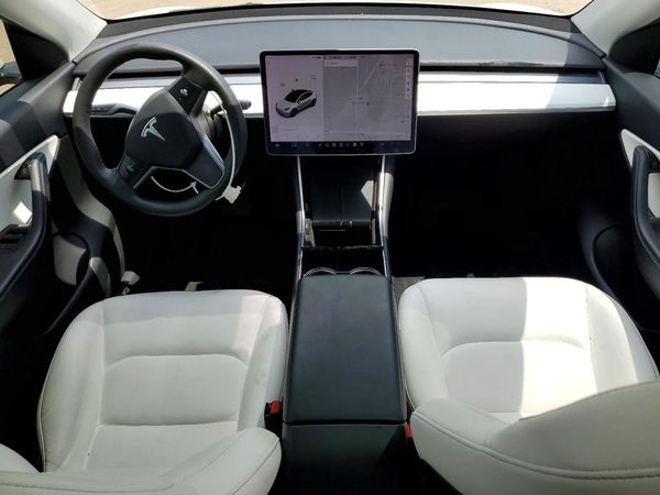 2021 TESLA MODEL Y