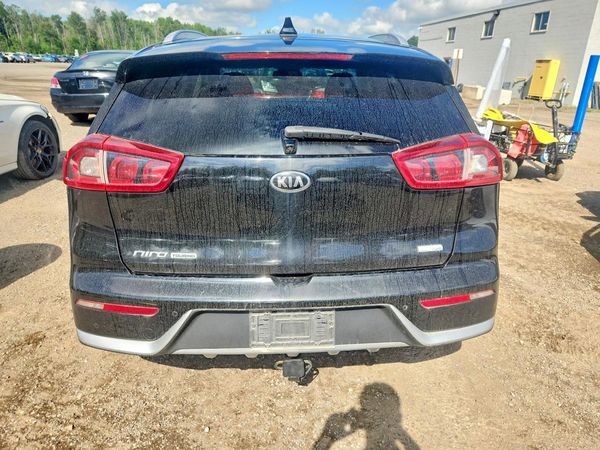 2018 KIA NIRO