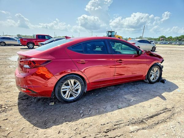 2019 HYUNDAI ELANTRA