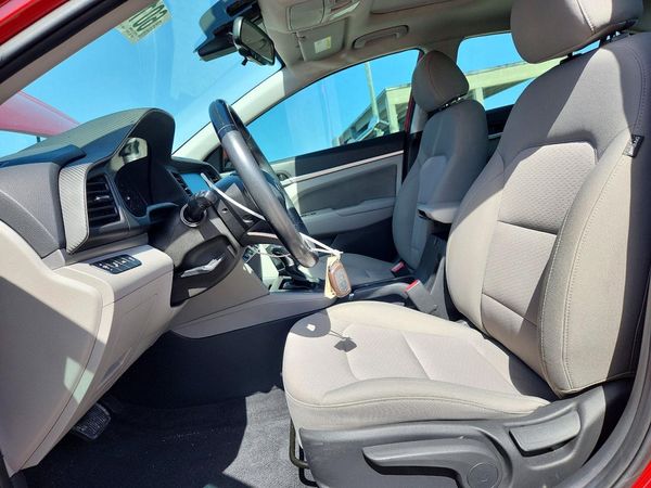 2019 HYUNDAI ELANTRA