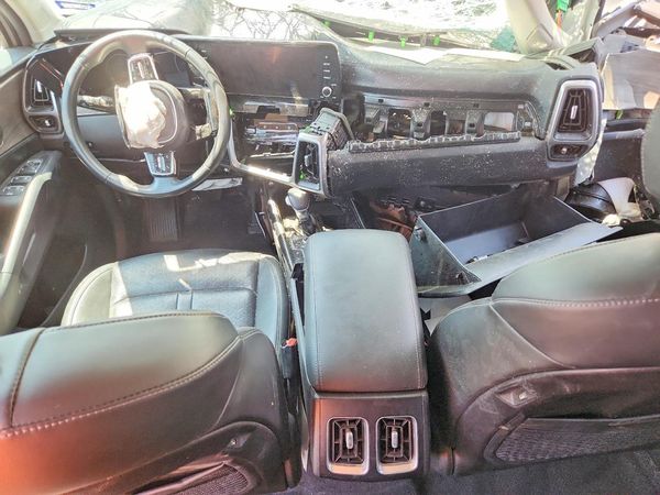 2023 KIA SORENTO