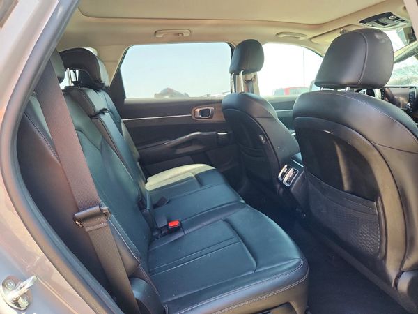2023 KIA SORENTO
